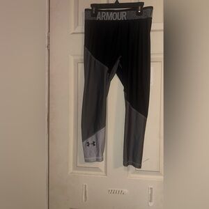 youth x-large ua leggings (a few spots that are glue)